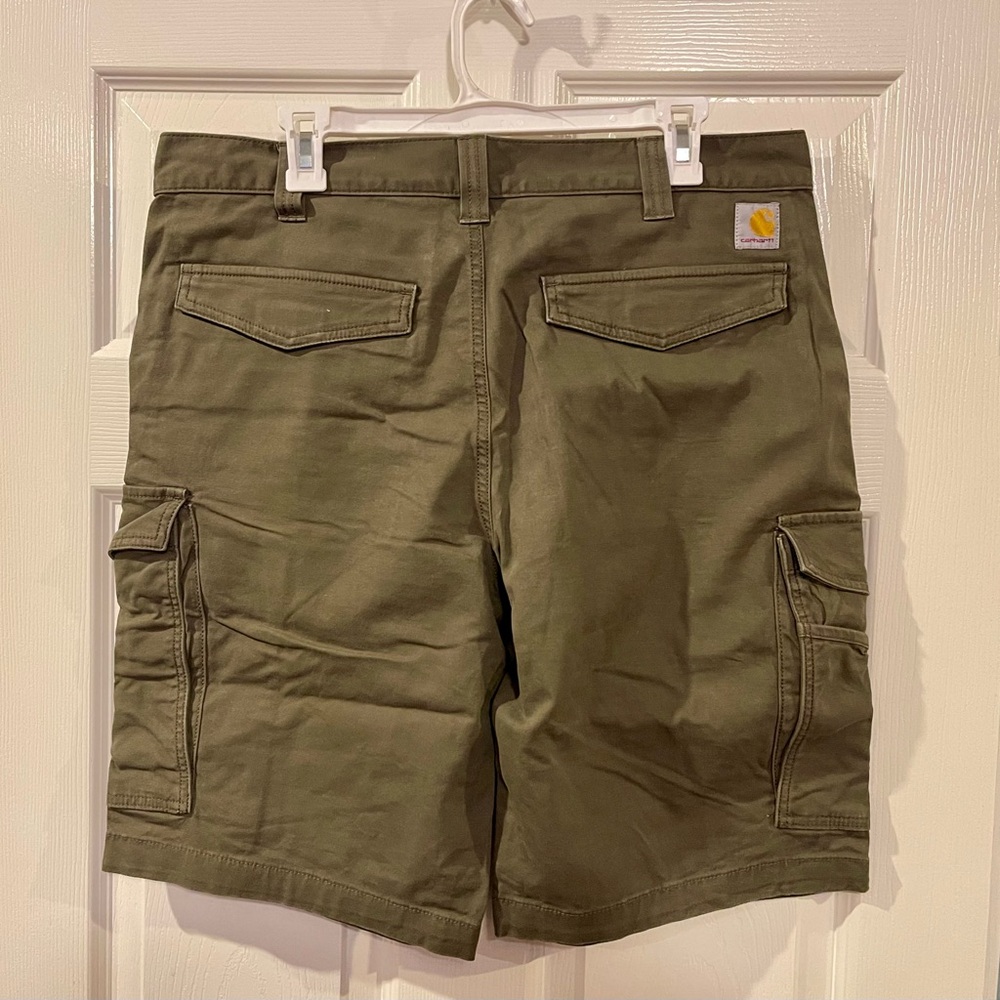 Carhartt Olive Green Cargo Shorts | Like-New Con’d | Sz.36